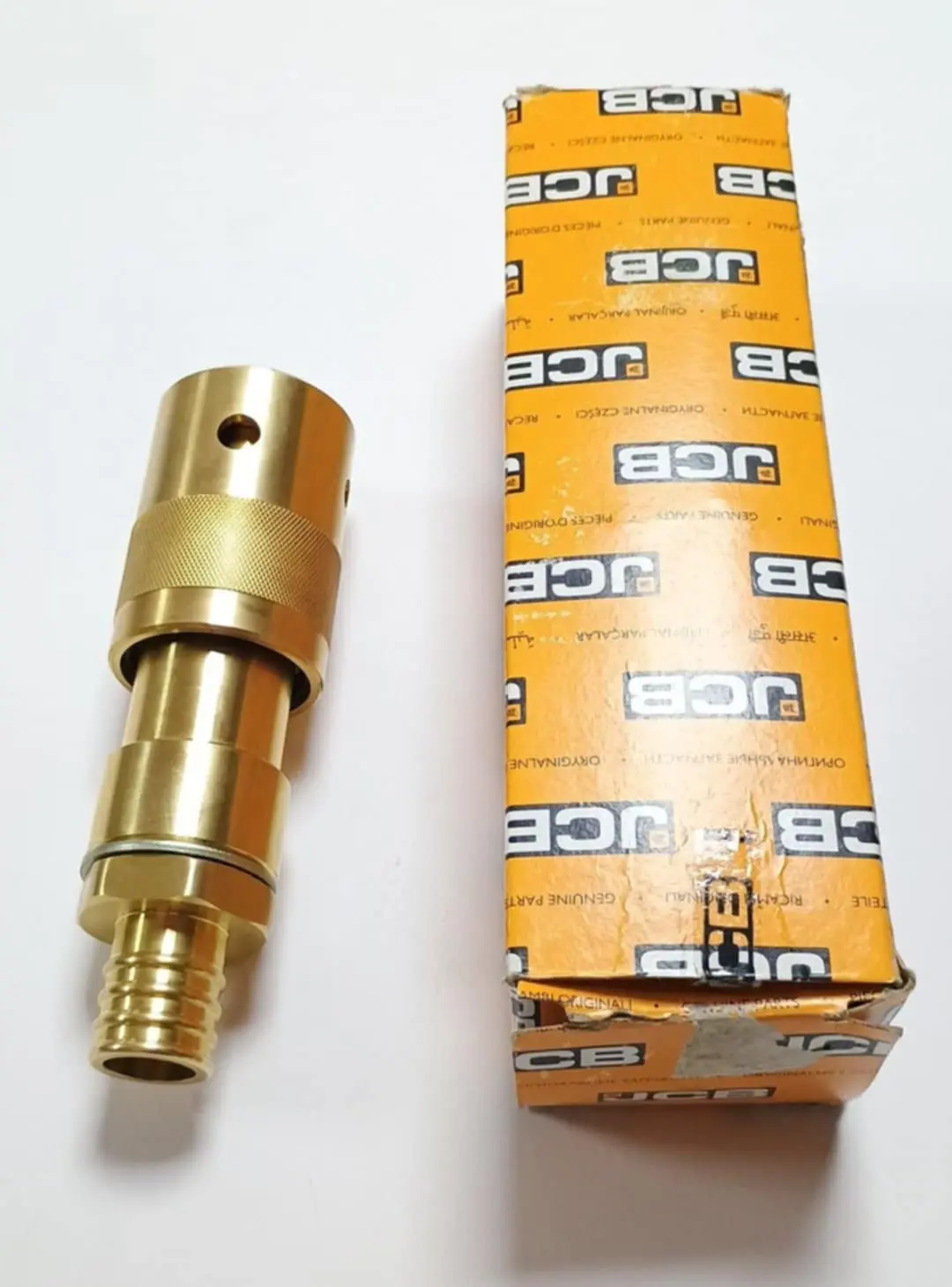 sanie 215/11319 paliva G  JS